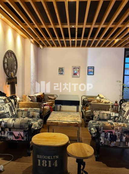 경남 창원시 성산구 용호동 \u2714 용호동 가로수길 핫한 카페 양도양수 월세 매물번호 12171 사진 3