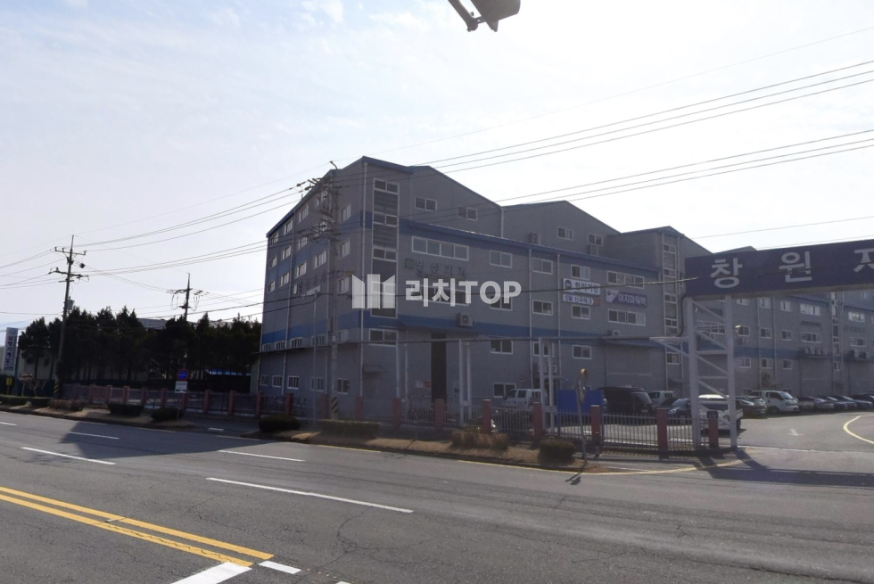 경남 창원시 성산구 웅남동 창원 웅남동 산업단지 대형 공장, 대형 중장비 중량물 작업 최적화 공장 매매 매물번호 12234 사진 2
