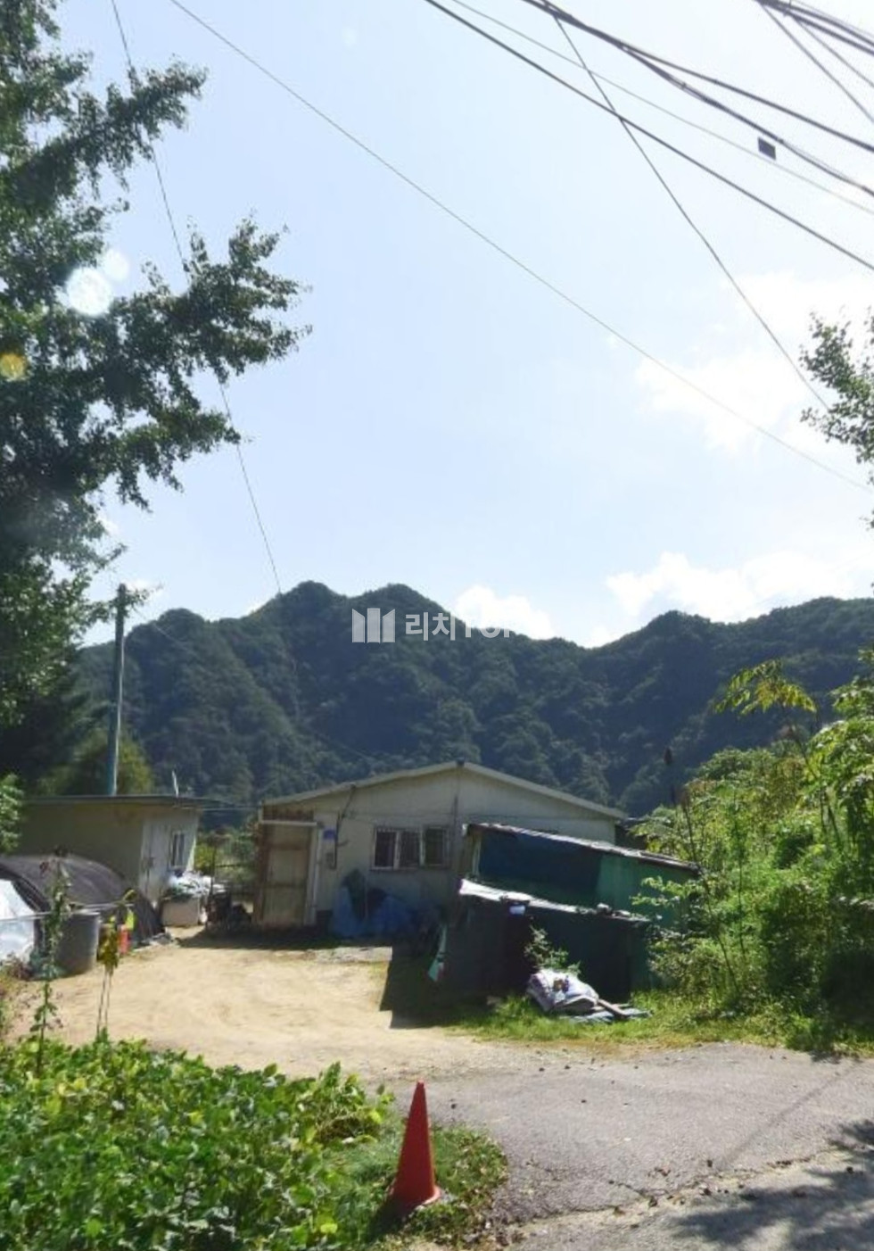 강원 횡성군 안흥면 812-2외 7필지 주택 있는 8필지 토지 통합 매매 매매 매물번호 12241 사진 1