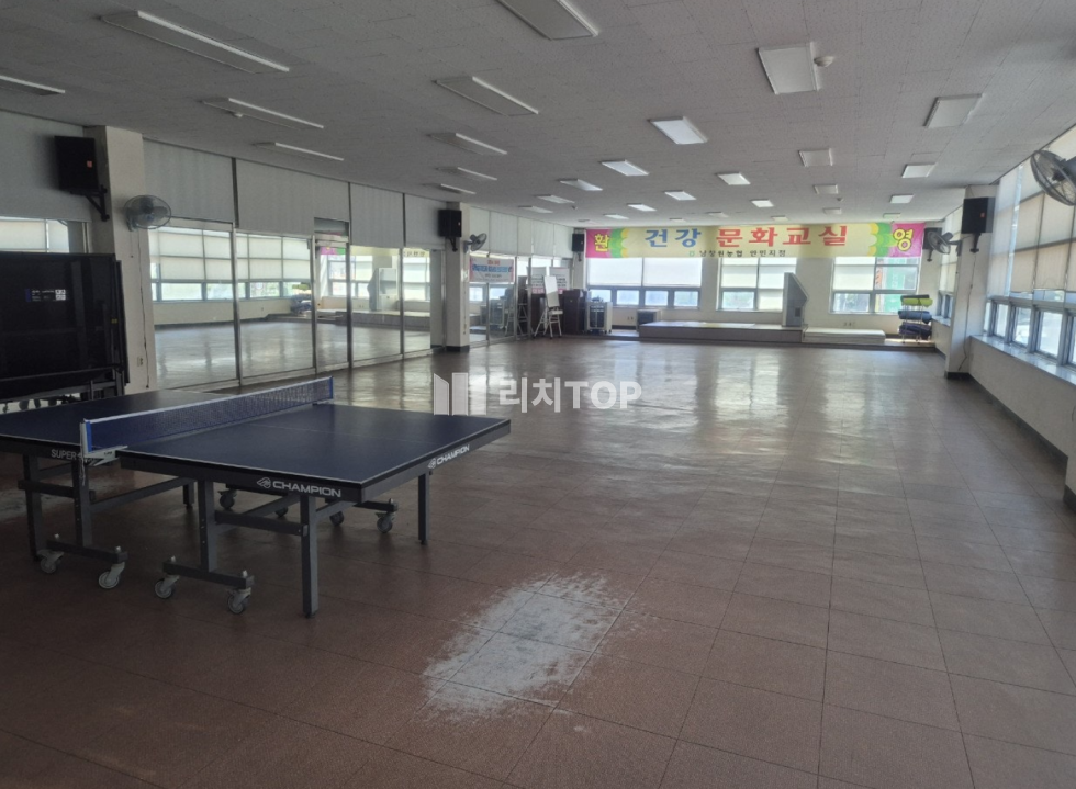 경남 창원시 성산구 안민동 창원 안민동 남창원농협 내 2층 전층임대 월세 매물번호 12247 사진 1