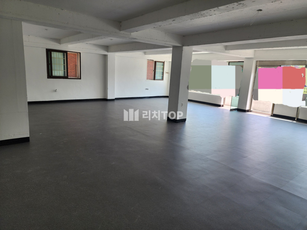 경남 창원시 의창구 봉곡동 봉곡로 도로변에 위치한 상가 월세 매물번호 12308 사진 2
