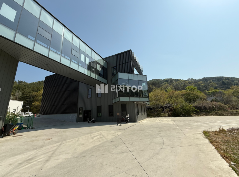 경남 창원시 마산회원구 내서읍 \ud83d\udc4d 내서쪽 통건물 매매 메디컬건물 + 카페건물로 추천 넉넉한 주차장이 장점 매매 매물번호 12329 사진 4