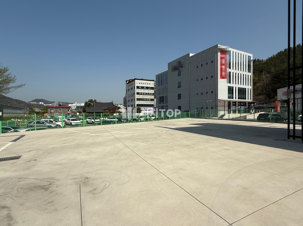 경남 창원시 마산회원구 내서읍 \ud83d\udc4d 내서쪽 통건물 매매 메디컬건물 + 카페건물로 추천 넉넉한 주차장이 장점 매매 매물번호 12329 사진 9