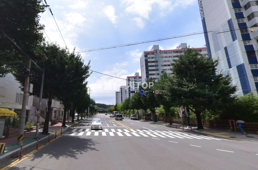 경남 창원시 성산구 대방동 대방동 대단지아파트 항아리 상권 , 전면 노출 좋은 50평 음식점 임대 월세 매물번호 12451 사진 1
