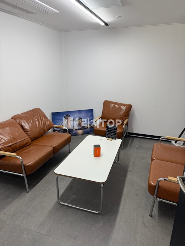 경남 창원시 성산구 상남동 \u2714\ufe0f 상남동 고인돌 사거리 1층 핫한 자리 임대 월세 매물번호 12648 사진 2