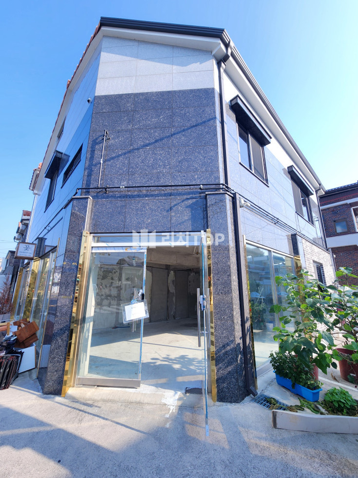 경남 창원시 의창구 명서동 \u2714\ufe0f 명서동 코너각지 사무실자리 추천 판매점 사무실 가능(옆호실과 같이 임대가능) 월세 매물번호 12663 사진 1