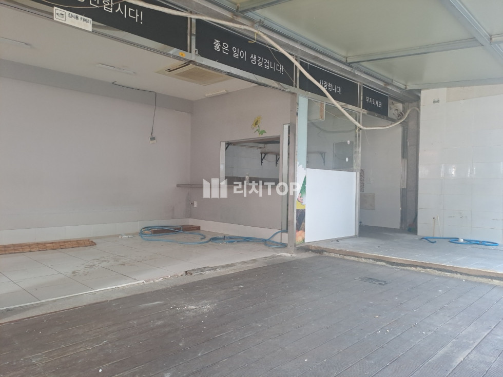 경남 창원시 의창구 봉곡동 봉곡시장 메인 사거리 코너각지 1층 상가 임대 월세 매물번호 12672 사진 1