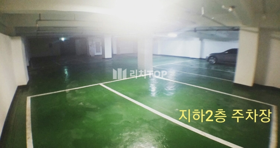 경남 창원시 마산합포구 남성동 \u2714\ufe0f 마산 창동 부림시장 입구 제일 큰 건물 2층 임대 병원,사무실,체육시설등 추천 월세 매물번호 12786 사진 6