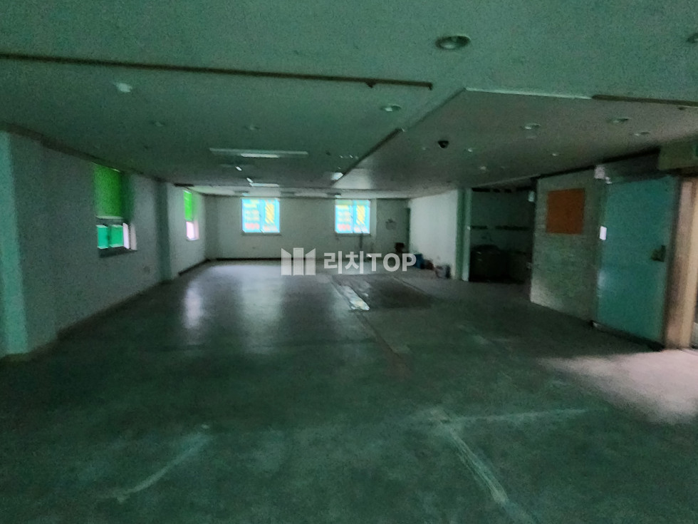 경남 창원시 의창구 도계동 \u2714\ufe0f 도계동 사무실 자리 4층 임대 큰도로변 월세 매물번호 12884 사진 2