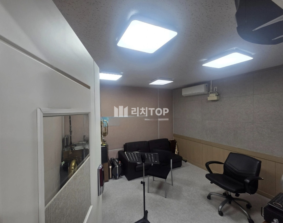 경남 창원시 진해구 석동 \u2714\ufe0f 진해구 석동 방음시설 되어 있는 학원자리 임대 학원 사무실 추천 월세 매물번호 12969 사진 4