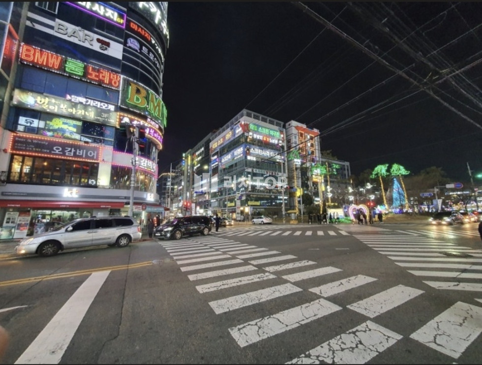경남 창원시 성산구 상남동 \u2714\ufe0f상남동 상업지역 모텔매매 \u2714\ufe0f객실수 27개 \u2714\ufe0f방크기 큼 \u2714\ufe0f매출좋음(매출공개가능) \u2714\ufe0f융자13억 매매 매물번호 13116 사진 1