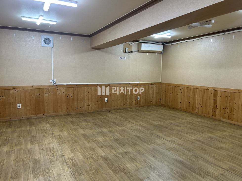 경남 창원시 성산구 남양동 \ud83d\udc9b 남창원농협 맞은편 도로변 / 무권리 공실 / 사무실,미용업,도소매판매점 등 \ud83d\udc9b 월세 매물번호 13180 사진 2