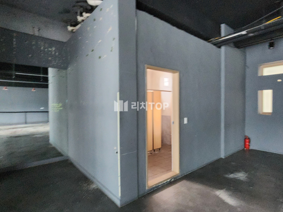 경남 창원시 의창구 도계동 \u2714\ufe0f도계동 복층 구조 운동시설, 헬스장, 댄스실, 사무실등 추천 월세 매물번호 13192 사진 7