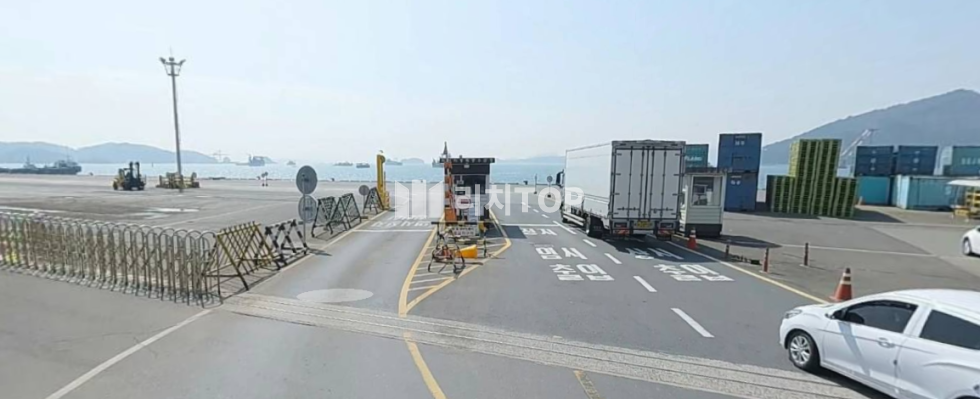 경남 창원시 진해구 장천동 진해 대형공장 매매, 대지 4550평 매매 매물번호 13223 사진 1