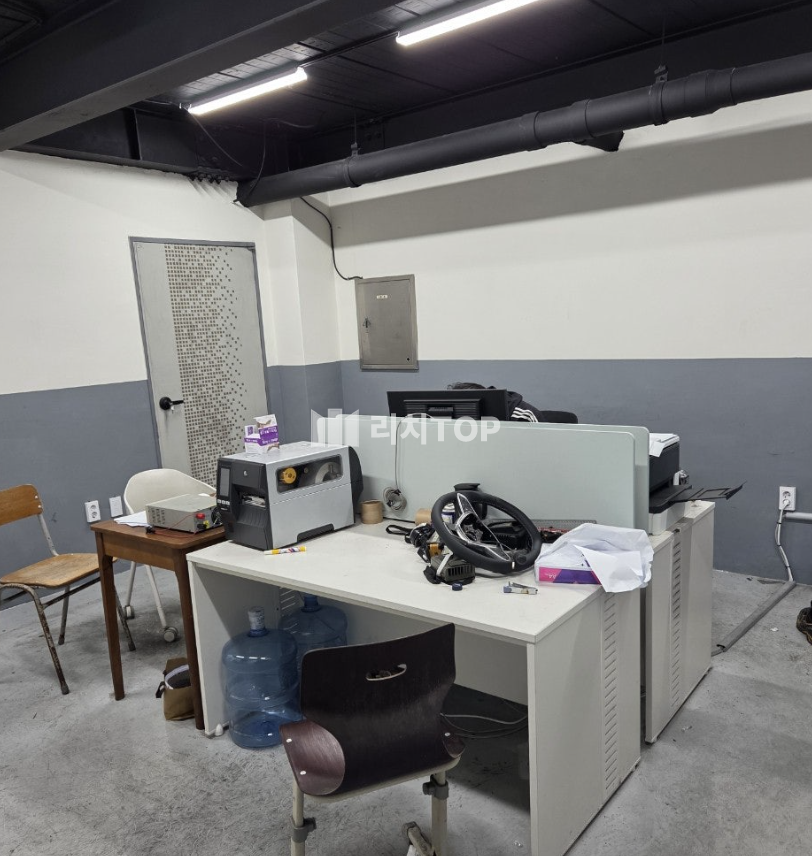 부산 강서구 송정동 부산 강서구 송정동 고층 대형 공장 일부 임대, 사무실, 기숙사 공간 포함 월세 매물번호 13318 사진 4