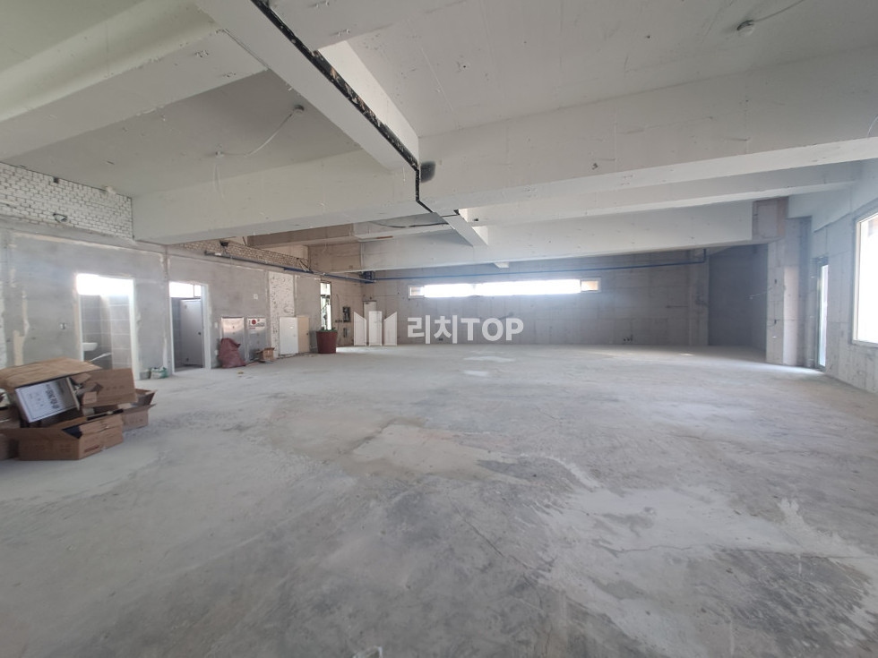 경남 창원시 성산구 사파동 사파동 공영주차장 바로 옆 상가 임대 월세 매물번호 13325 사진 2
