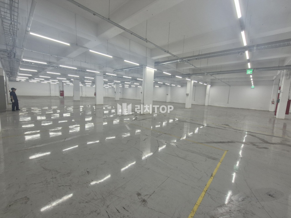 경남 양산시 유산동 경남 양산 일반산업단지 내 공장·창고 임대 — 평당 11,000원 초저렴한 실속형 공장 월세 매물번호 13366 사진 4