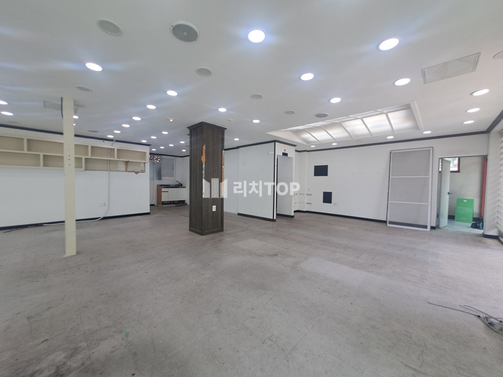 경남 창원시 의창구 사림동 창원도청인근 1층 코너각지 상가 임대 월세 매물번호 13370 사진 1