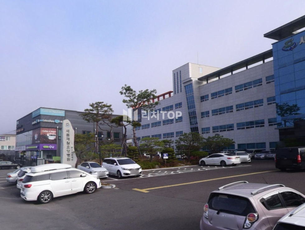 경남 함안군 칠원읍 경남 함안 칠원읍 요양병원 인근 · 대로변 식당 추천 1층 상가 임대 대형 분할가능 월세 매물번호 13389 사진 2