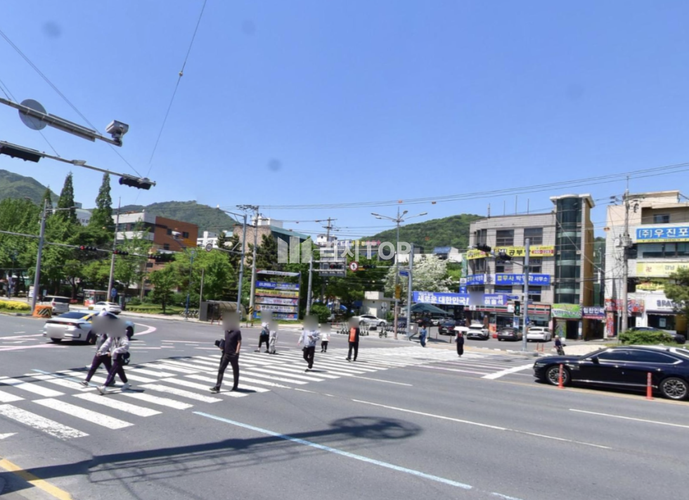 경남 창원시 의창구 중동 창원 중동 유니시티 인근 핵심상권! 검증된 매출 40평 음식점 임대 월세 매물번호 13410 사진 1