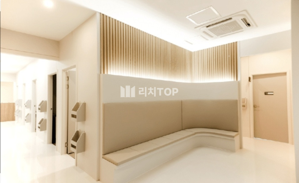 경남 창원시 성산구 상남동 \u2705\ufe0f상남동 대형병원 임대/ 실사용 면적280평/ 시설완비/ 입지최상/ 몸만 들어와서 운영해도 가능한 상태/시설깔끔/ 내과,피부과,성형외과,정형외과 등 추천! 월세 매물번호 13437 사진 1