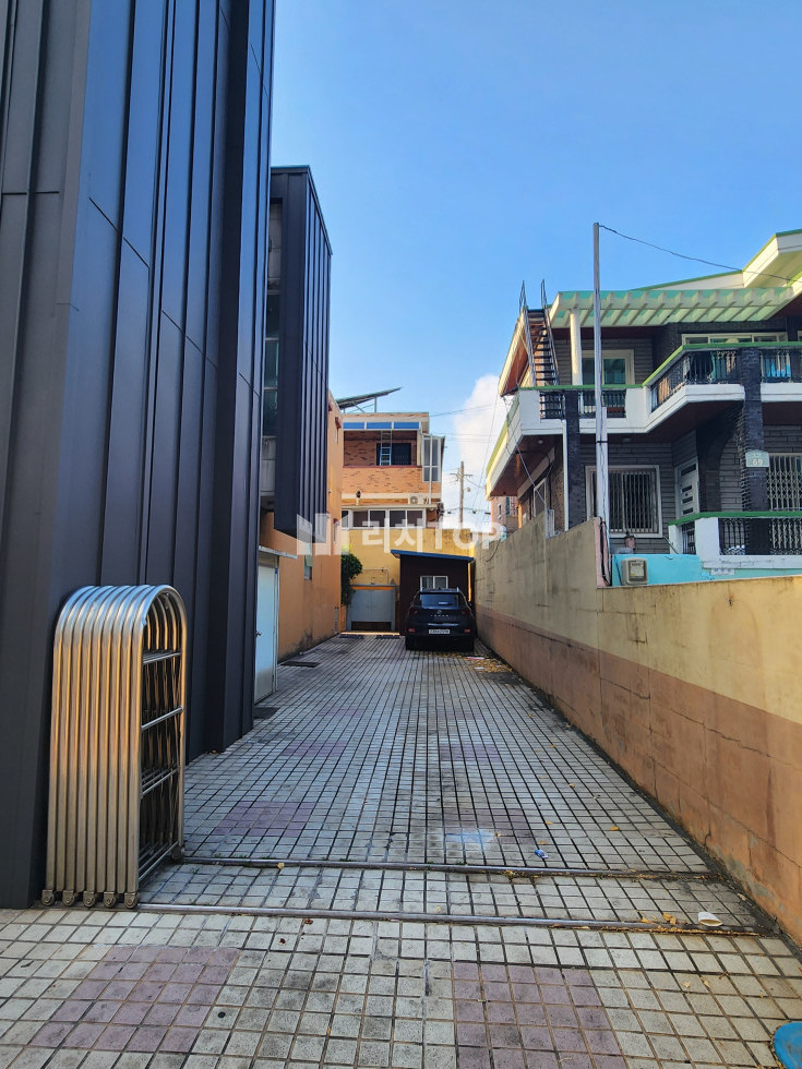경남 창원시 성산구 중앙동 \u2714\ufe0f 중앙동 도로변 1층 상가 임대 눈에 띄는 이쁜 건물 인테리어 되어 있어 몸만 들어가면 되는 곳 월세 매물번호 13474 사진 9