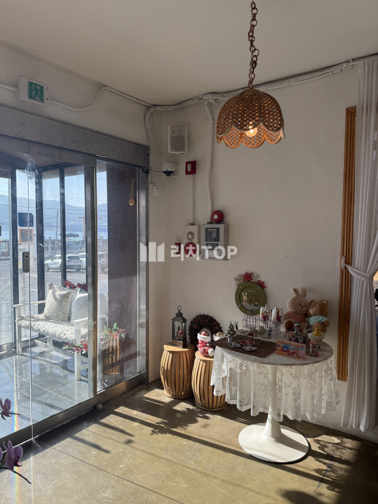 경남 창원시 성산구 귀곡동 \u2714\ufe0f 귀산 바닷가 풍경좋고 주차장 넉넉한 통건물 리뷰좋은 맛집 임 월세 매물번호 13561 사진 1