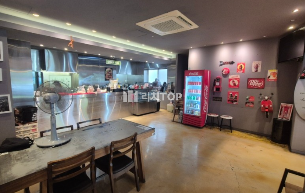경남 창원시 성산구 용호동 \u2714\ufe0f 용호동 메인 가로수길 1층 상가 임대 월세 매물번호 13709 사진 3