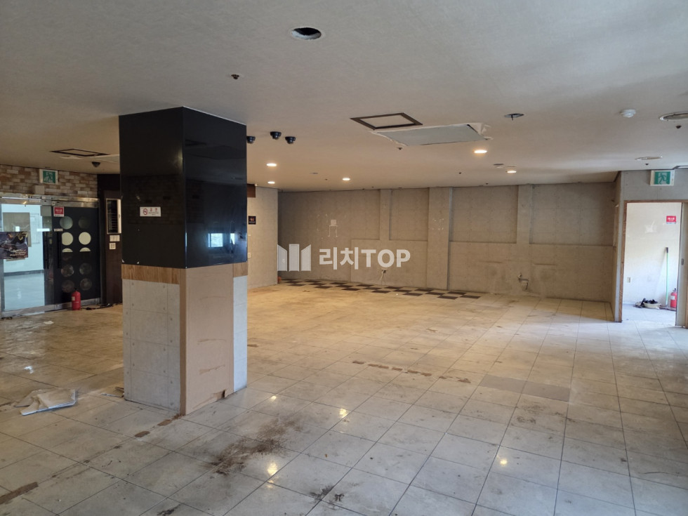 경남 창원시 성산구 사파동 사파동 구 피시장 자리 매물 사무실로도 굿!! 월세 매물번호 13750 사진 1