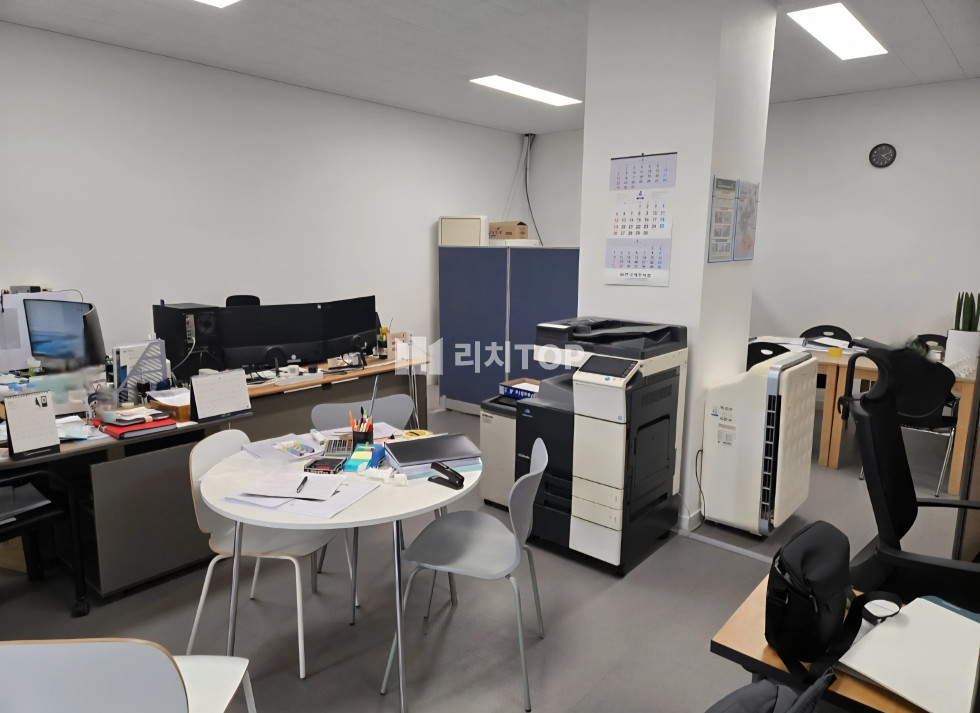 경남 창원시 성산구 중앙동 \u2714\ufe0f 중앙동 관리비 착하고 인테리어 깔끔한 사무실 자리 임대 월세 매물번호 13787 사진 4