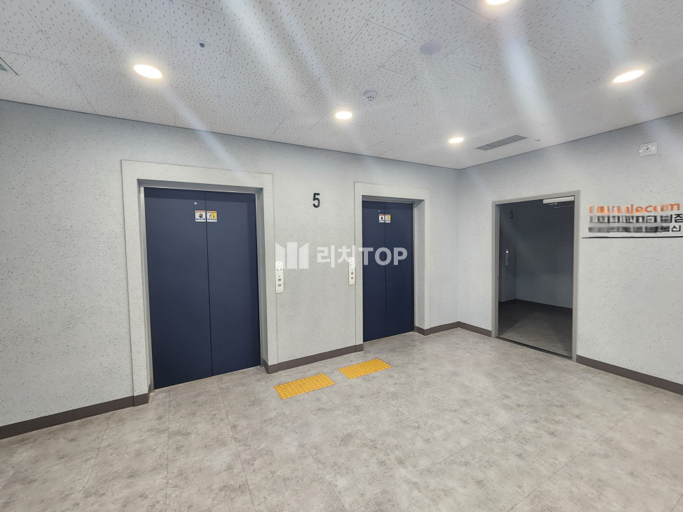 경남 창원시 의창구 팔용동 ✔️ 팔용동 인테리어 잘된 중대형 사무실 무권리 임대 월세 매물번호 14144 사진 10