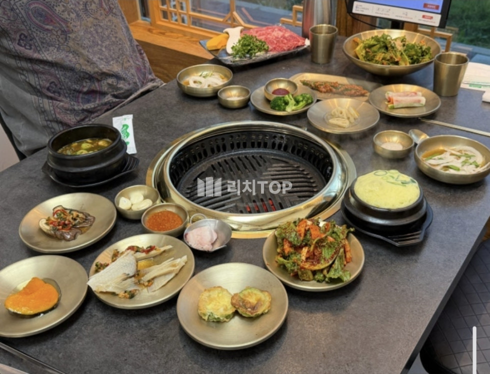 경남 창원시 성산구 상남동 창원 고깃집 양도양수| 상남동 1층 대형평수 유명 고깃집, 매출 우수.시설 완비 브랜드 매장 월세 매물번호 14403 사진 1