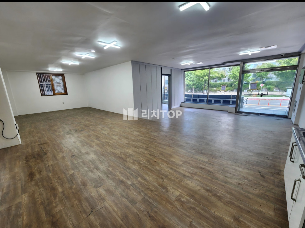 경남 창원시 의창구 봉곡동 봉곡동 도로변 1층 상가 임대 월세 매물번호 14533 사진 1