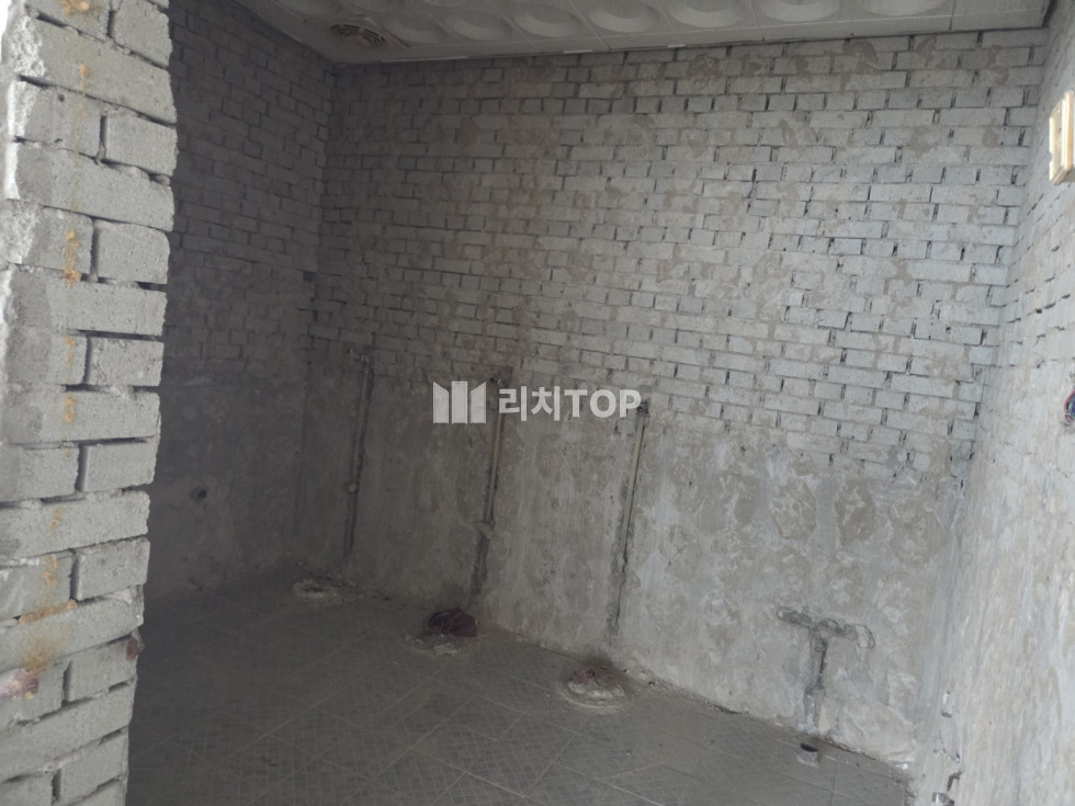 경남 창원시 성산구 상남동 [상남동 대형상가] 내부 싹 철거된 권리금 없는 대형상가 있습니다. 들어오셔서 인테리어만 하세요 월세 매물번호 14614 사진 5