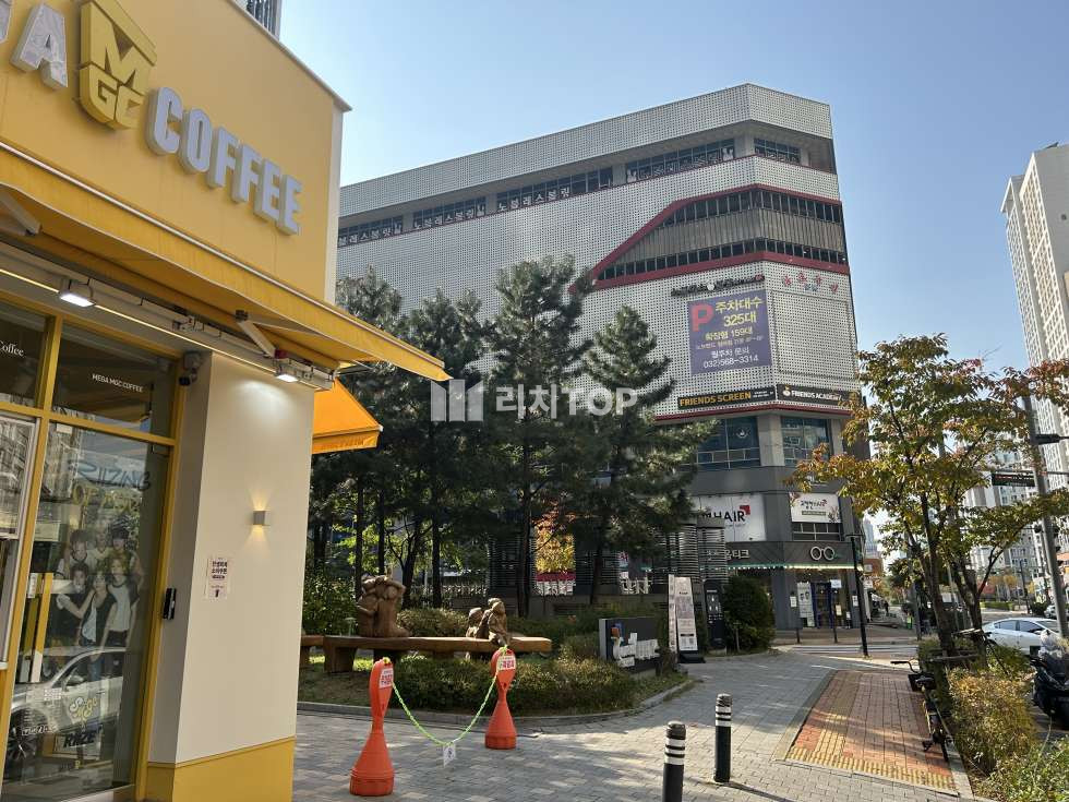 인천 서해구 청라동 청라2동 현대썬앤빌 1층 메가바로옆 최저월세 무권리 월세 매물번호 10068 사진 1