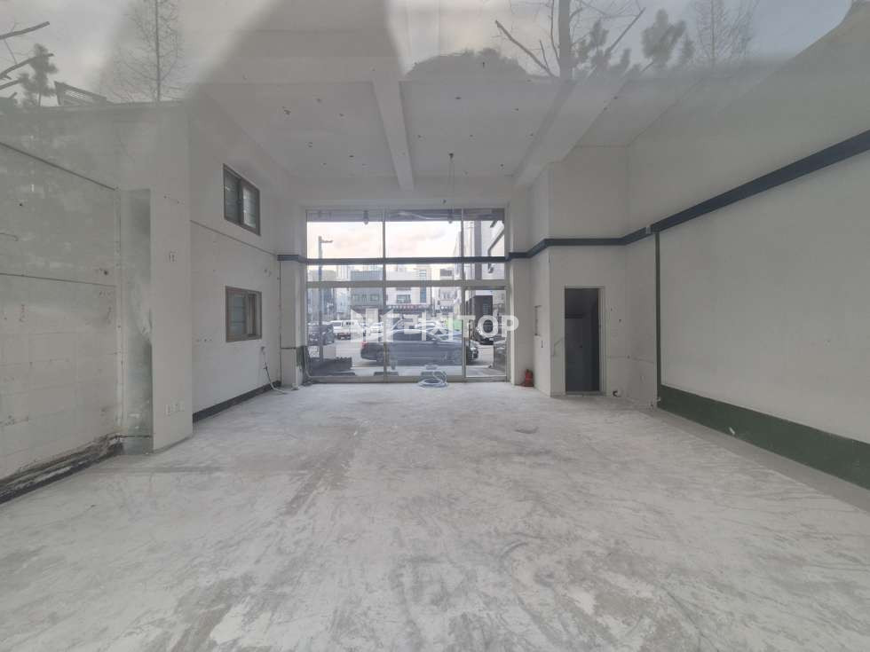 인천 서해구 청라동 청라1동 깔끔한 통유리 1층 공실 점포 임대,학원,교습소,카페 추천 월세 매물번호 10105 사진 1