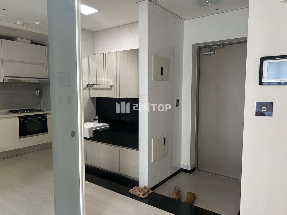 인천 서해구 청라동 청라동 / 롯데캐슬 / 1.5룸 오피스텔 / 빠른입주 / 대출&보증보험 가능 전세 매물번호 10381 사진 1