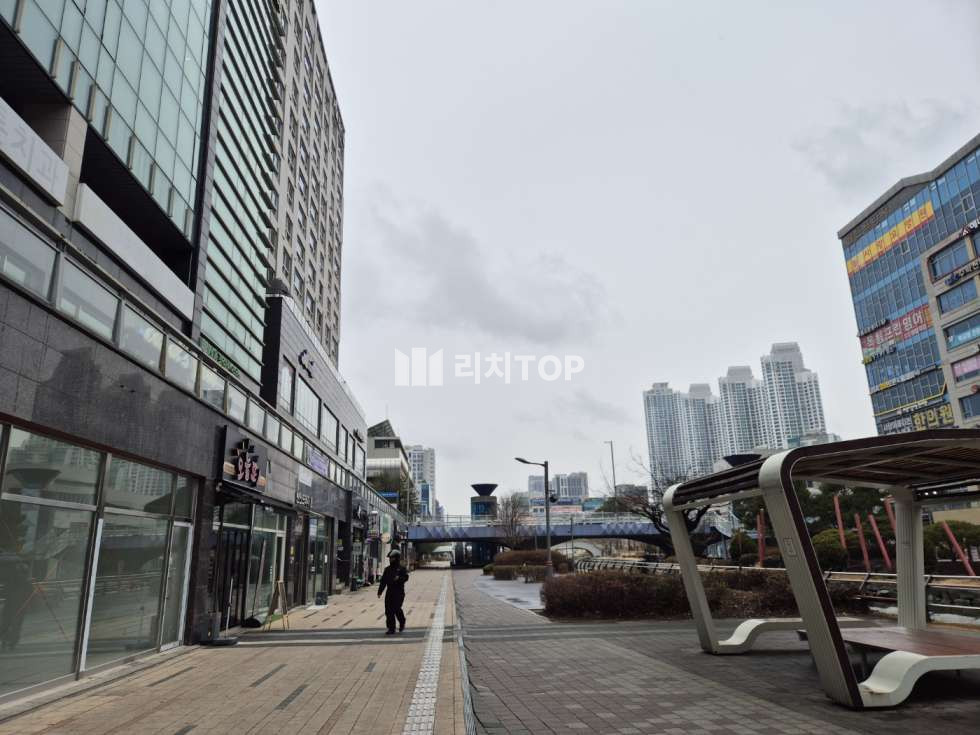 인천 서해구 청라동 청라 커낼수변뷰 전용 24평 상가 무권리 임대 월세 매물번호 10383 사진 5