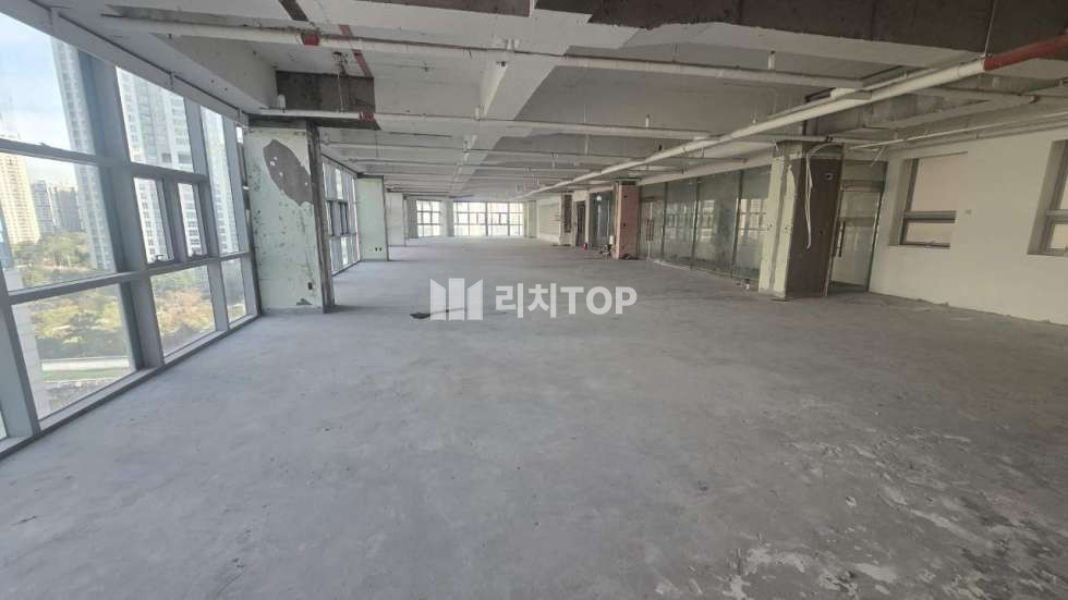 인천 서해구 청라동 청라동 메인상권 9층 대형평수 매매 매매 매물번호 10378 사진 2