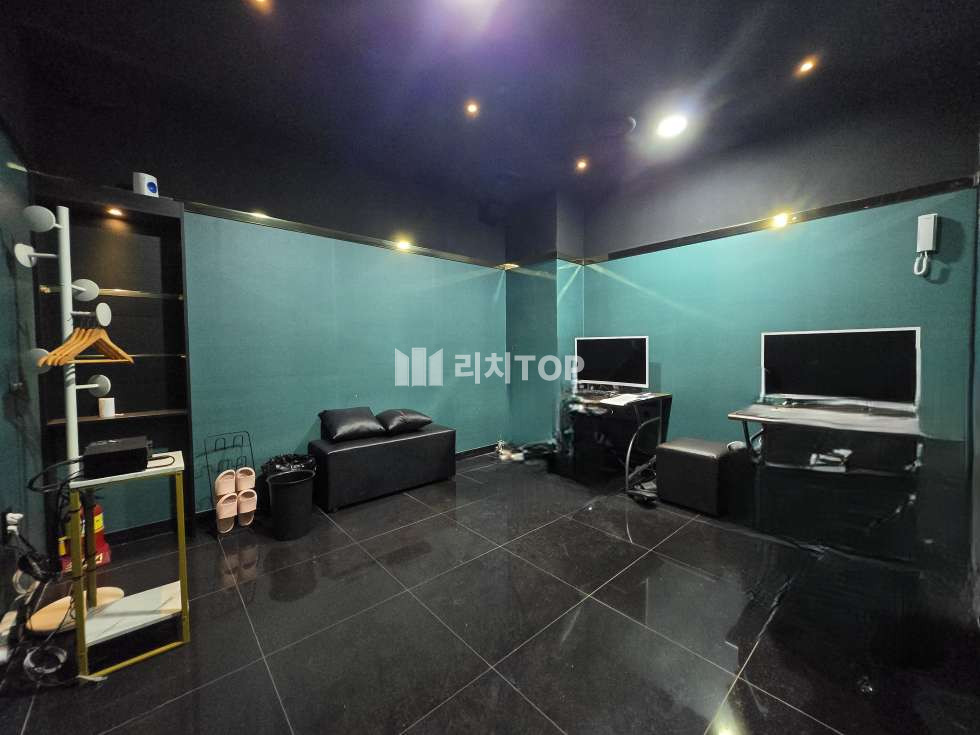 인천 서해구 청라동 162-16 청라 1동 전용42 중심상가 | 매그놀리아 2층 룸 완비 상가 임대 월세 매물번호 10497 사진 4