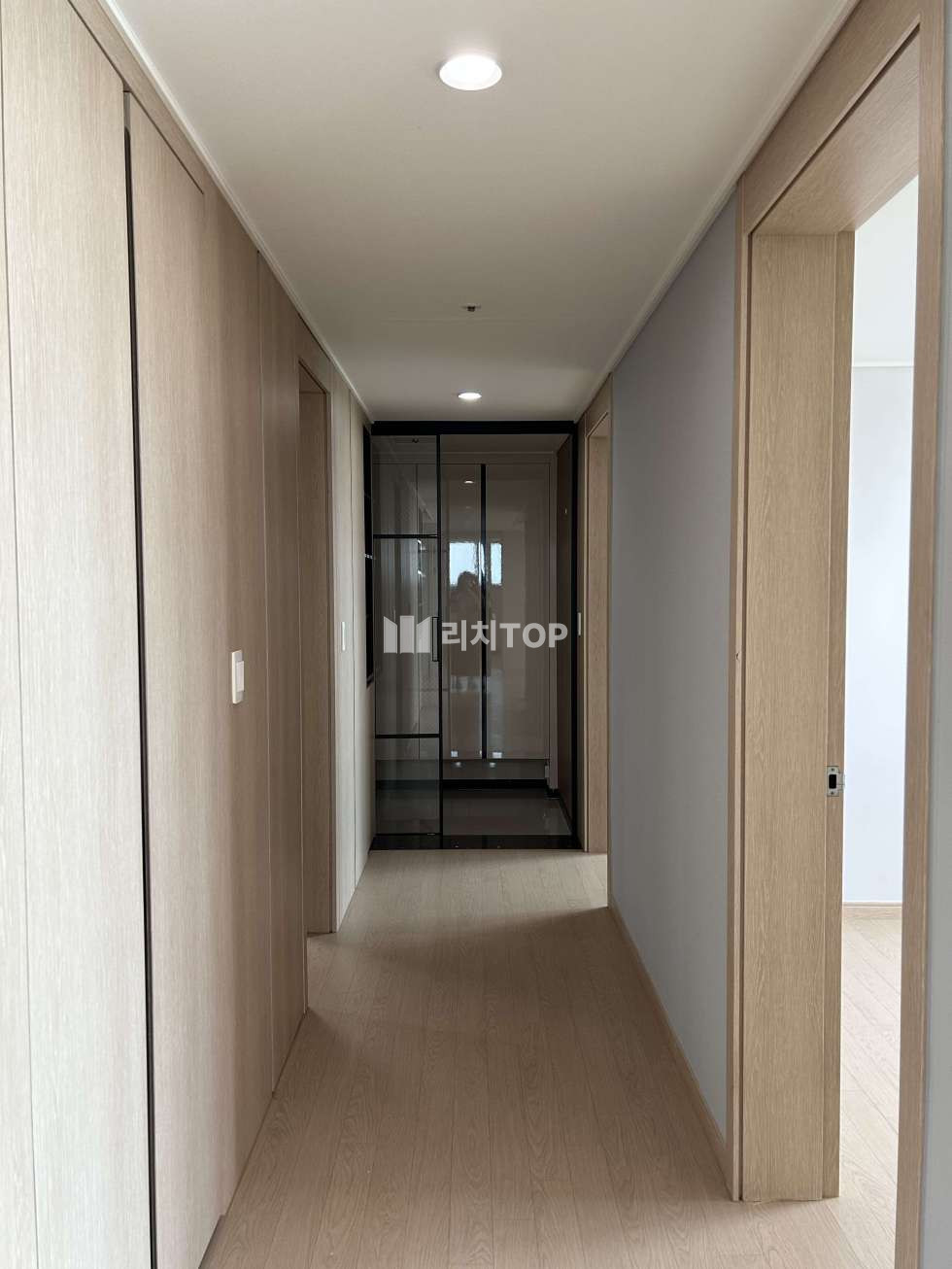 인천 서해구 청라동 82-1 603동 청라동 / 6단지 모아미래도 / 선호되는 A타입 / 서해안 뻥뷰 / 초급매 매매 매물번호 10573 사진 1