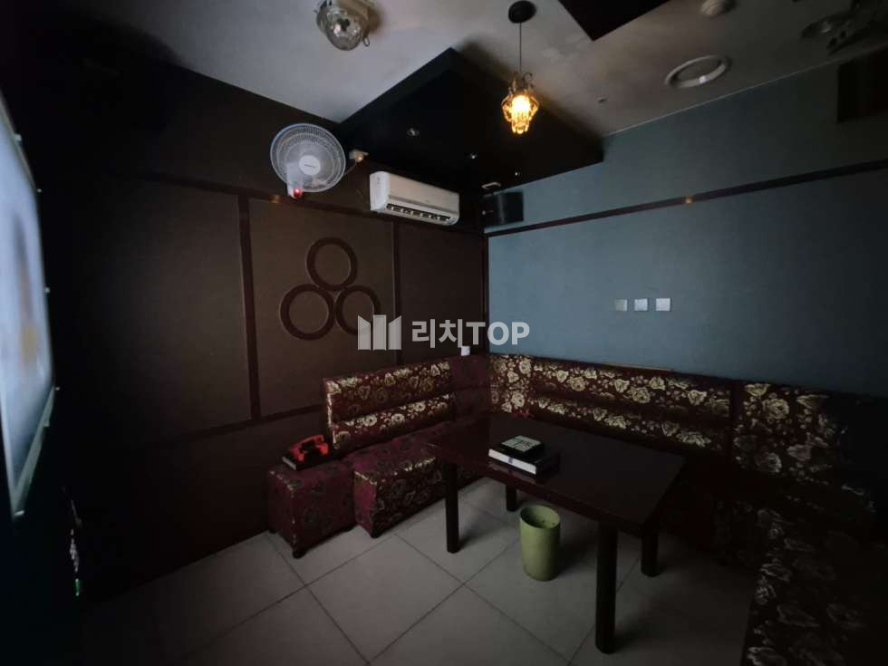 인천 서해구 청라동 청라동 전용 70평 상가 , 현 노래방 업종 운영중인 상가 매매 매매 매물번호 10721 사진 7