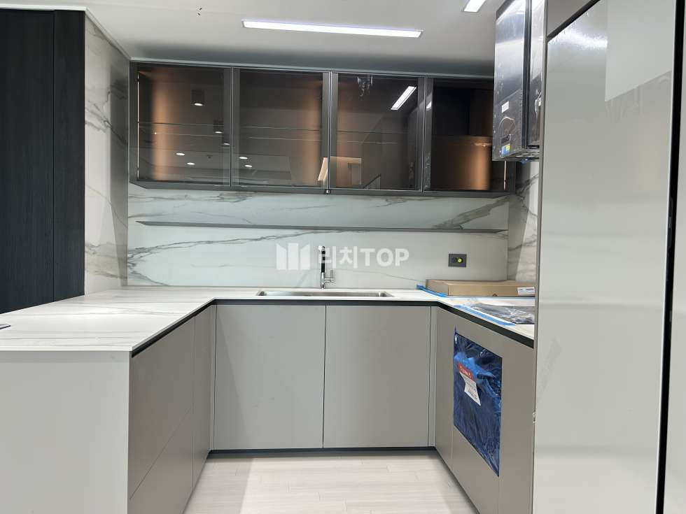 인천 서해구 청라동 157-11 (청라 더리브 티아모 까사) 103동 청라동 / 더리브티아모까사 / 신축 첫입주 / 쓰리룸 / 풀옵션 / 신혼부부 월세 매물번호 10742 사진 3