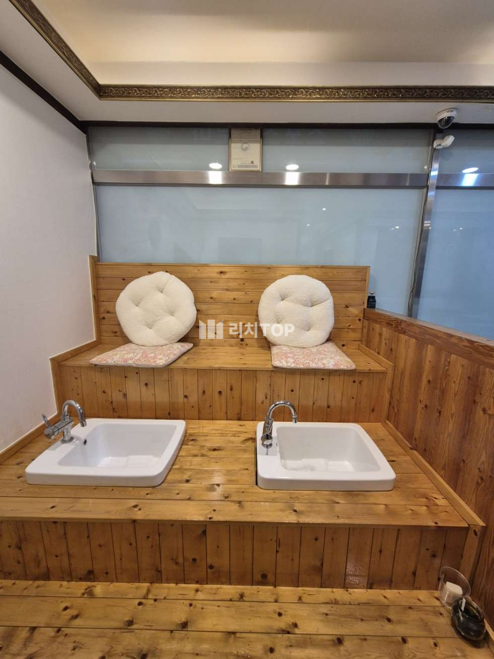 인천 서해구 청라동 청라1동 지젤엠상가 시설샂춰진 마사지샵 임대 월세 매물번호 10764 사진 2