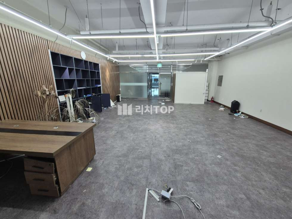 인천 서해구 청라동 청라3동 전용 24평 사무실 임대 월세 매물번호 10803 사진 3