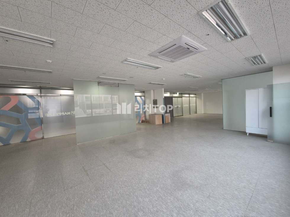 인천 서해구 청라동 청라동 전용 68평 2층 사무실 임대 월세 매물번호 10857 사진 4