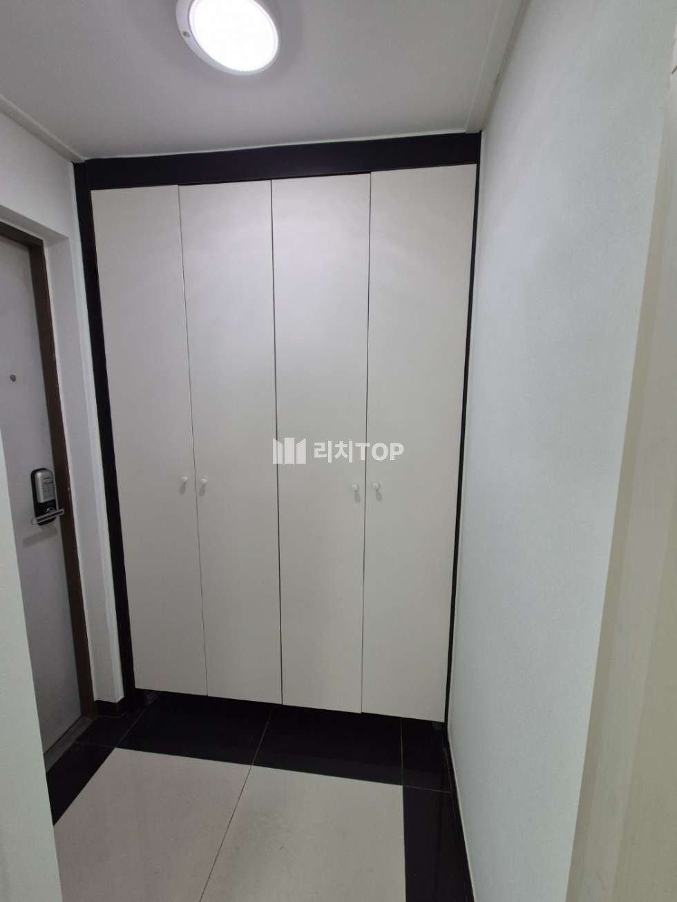 인천 서해구 검암동 678-9 (블렌하임) 107동 서해구 검암동 쓰리룸 , 올수리, 승강기있는 다세대주택 매매 매매 매물번호 10872 사진 9