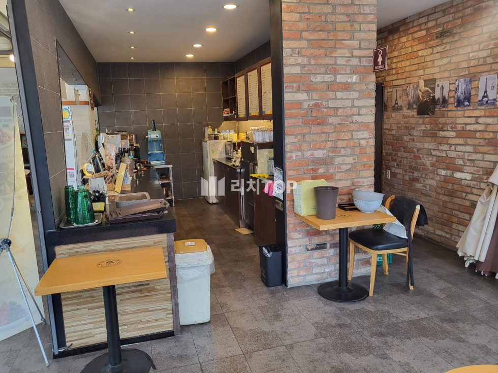 경남 창원시 성산구 반지동 \u2605 반지동 희연병원 인근 각지 가시성 좋은 상가 임대 월세 매물번호 10970 사진 3