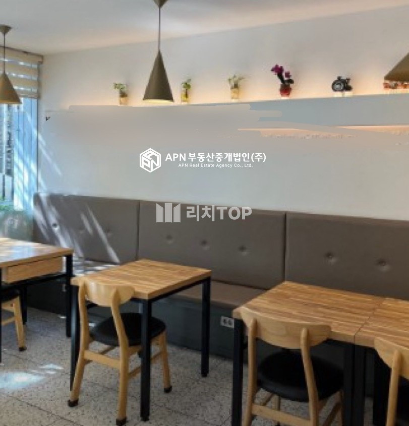 경남 창원시 성산구 용호동 \u2605 용호동 관공서 맞은편 핫한 매물 1층 상가 임대 월세 매물번호 11049 사진 2