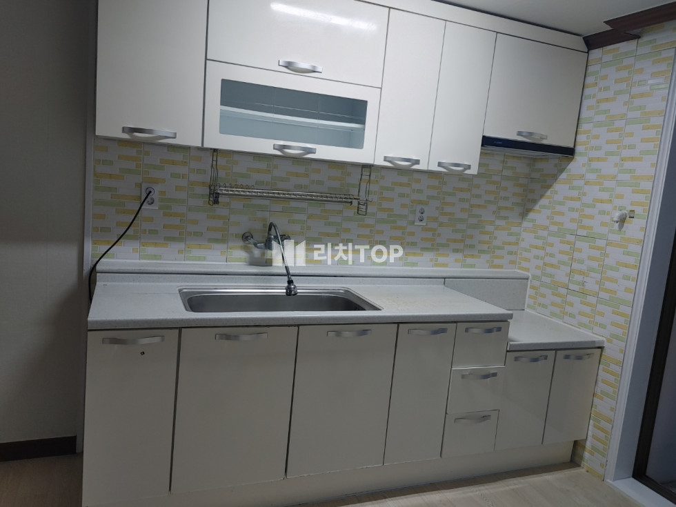 경남 창원시 의창구 도계동 [급매] 도계동 성산그린빌라 6층 / 9000만원/ 리모델링 완료/신혼부부 추천 매매 매물번호 11105 사진 9